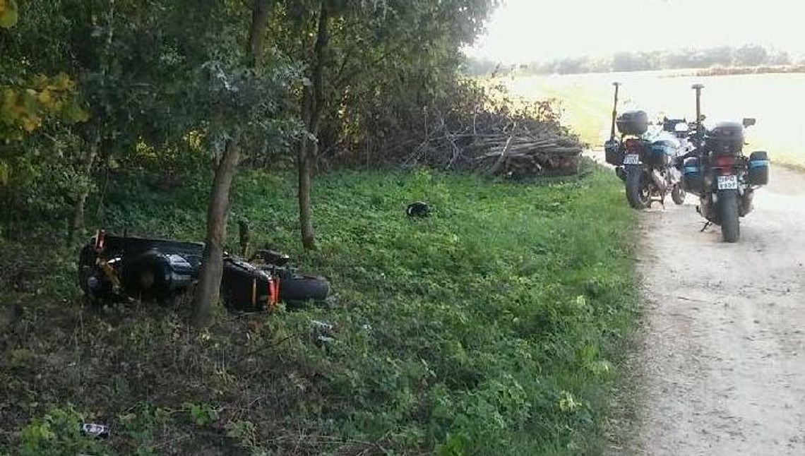 Szalona ucieczka przed policjantami zakończona upadkiem motocyklisty