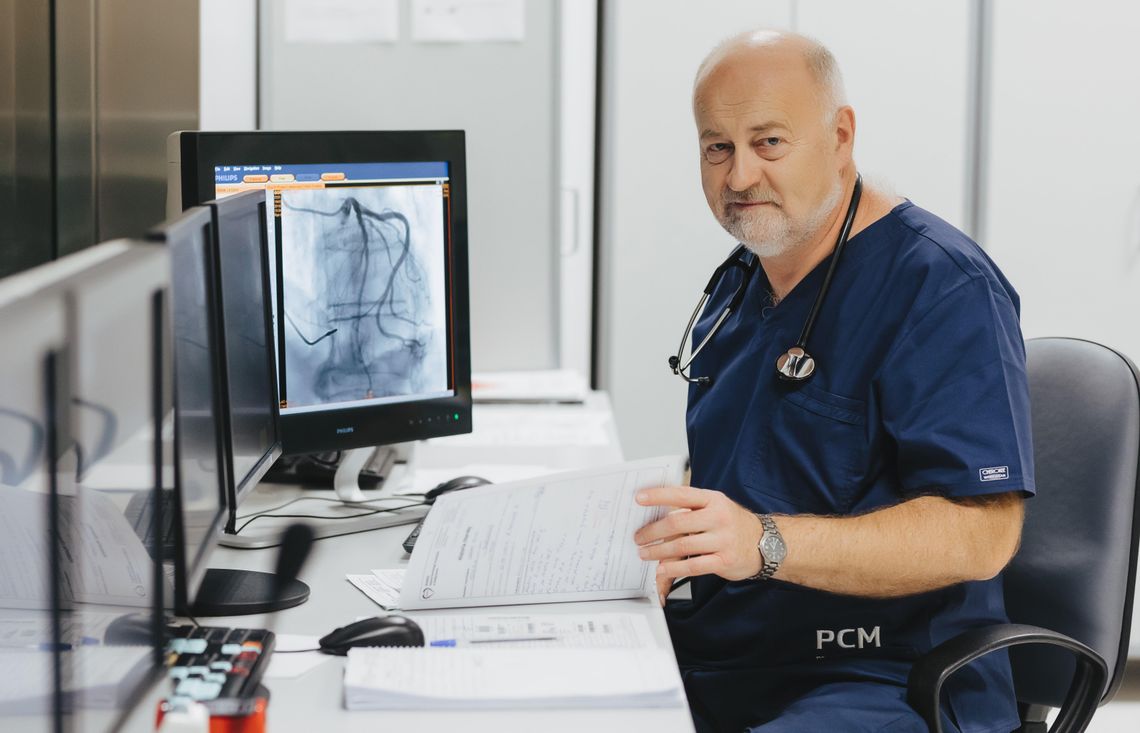 Szansa na nowe życie, czyli „remontada” 10 serc Międzynarodowy zespół kardiologów podczas zabiegów na żywo w Szpitalu Kardiologii Inwazyjnej Ikardia w Nałęczowie.