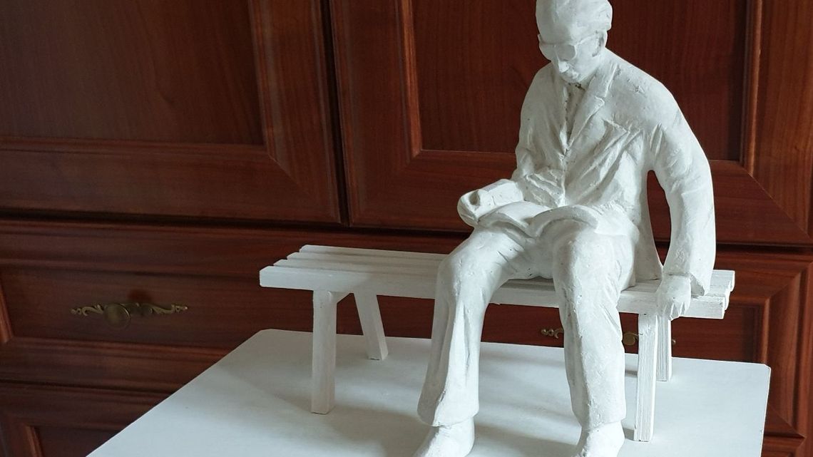 Szczebrzeszyn: Jan Brzechwa tu sobie usiądzie