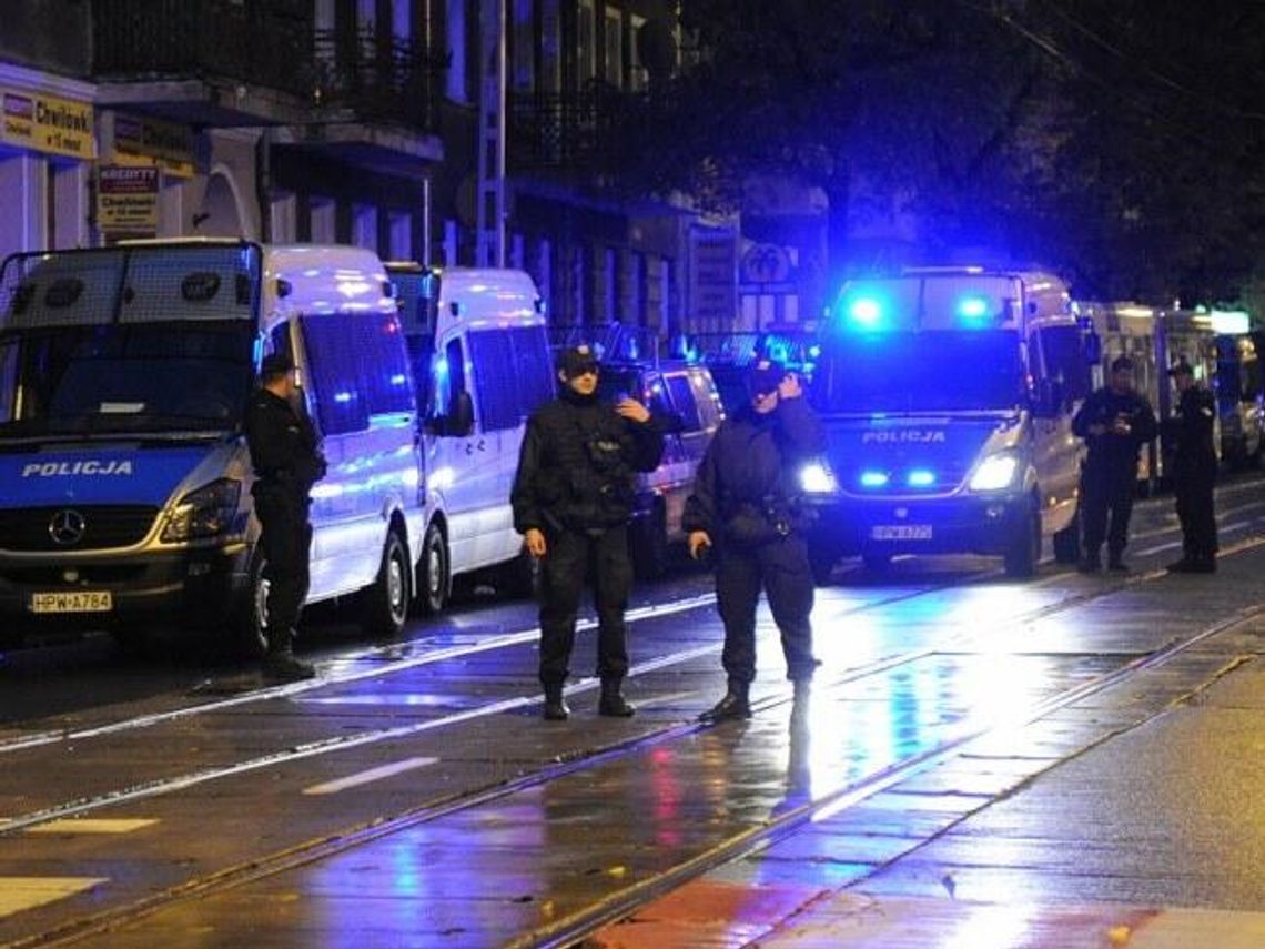 Szczecin: Mogło dojść do wybuchu, ewakuowano 200 osób (wideo)