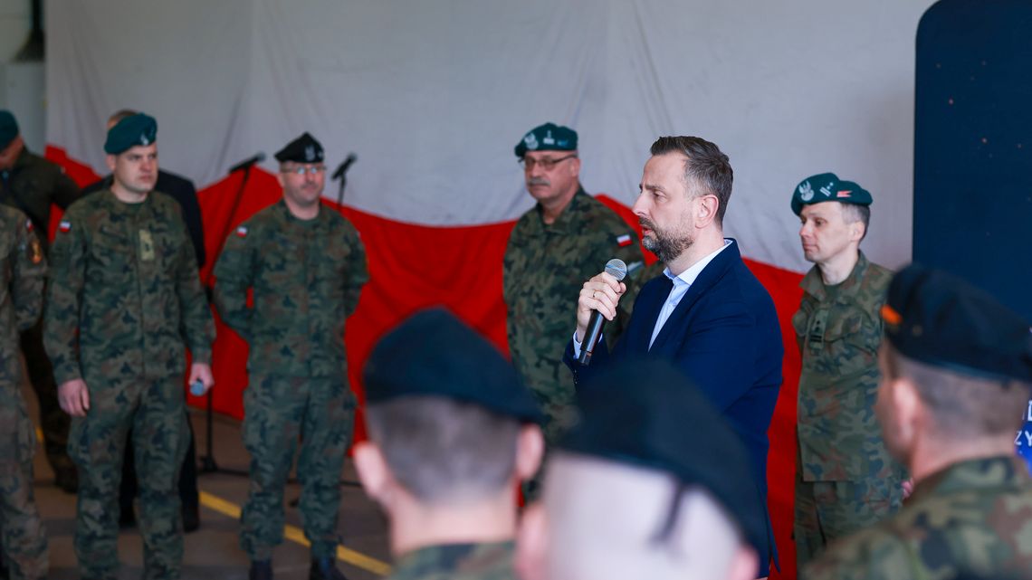 Szef MON krytykuje weto ws. SAFE. „Warto za nią przeprosić”