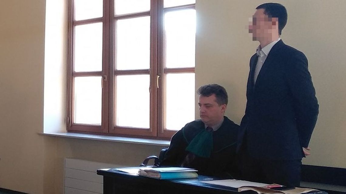Szef znanej kancelarii prawnej z Lublina stanął przed sądem. Młody przedsiębiorca ma więcej zarzutów Szef znanej kancelarii prawnej z Lublina stanął przed sądem. Młody przedsiębiorca ma więcej zarzutów
