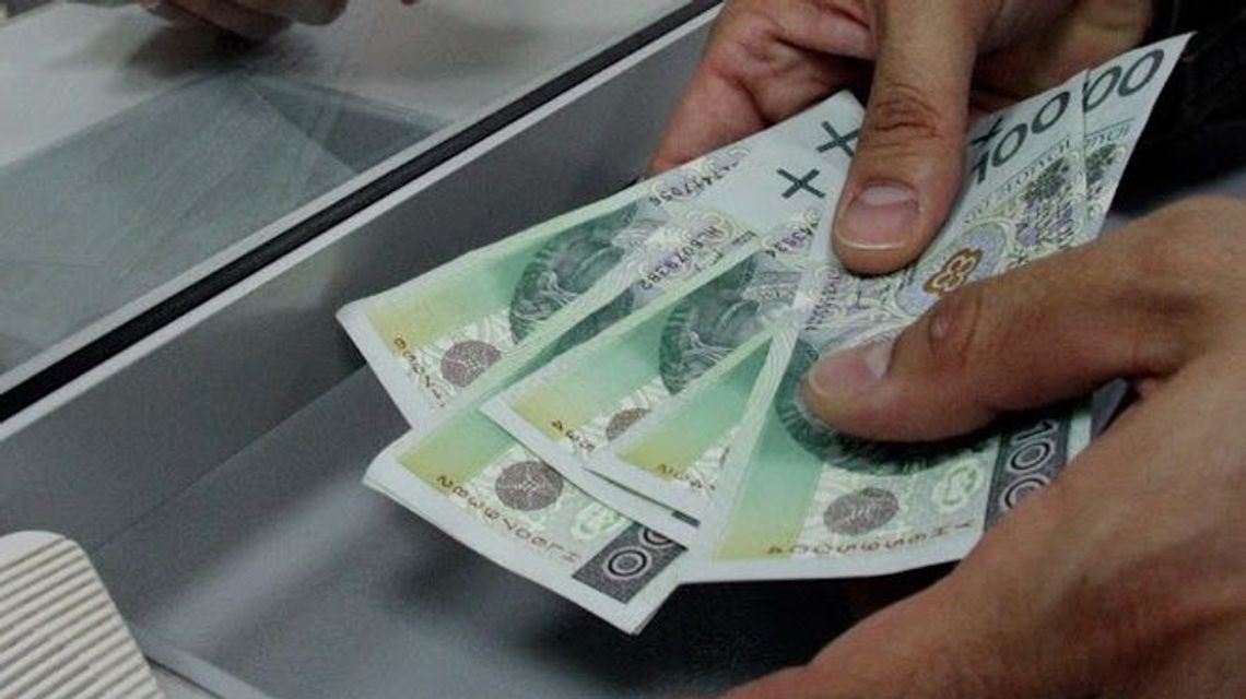 Szefowie firmy windykacyjnej z Lublina wyłudzali pieniądze. Pomagał pracownik banku Szefowie firmy windykacyjnej z Lublina wyłudzali pieniądze. Pomagał pracownik banku