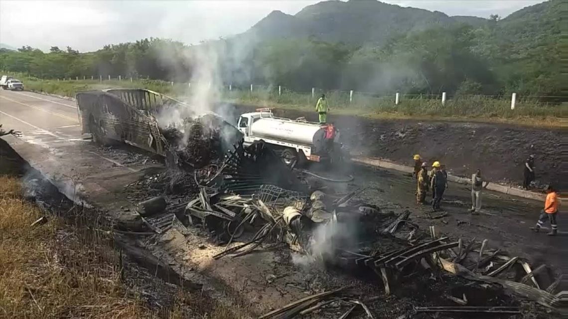 Sześć osób zginęło w wypadku na autostradzie w Meksyku Sześć osób zginęło w wypadku na autostradzie w Meksyku