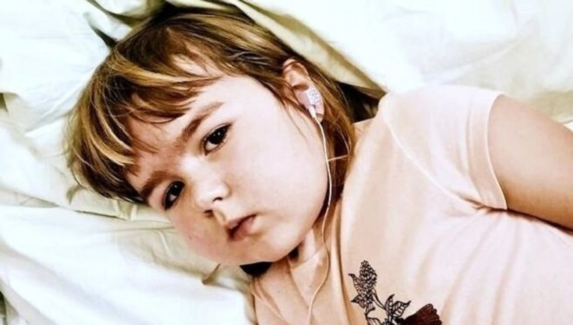 Sześciolatka z Dęblina zmaga się ze śmiertelną chorobą. Ruszyła zbiórka pieniędzy Sześciolatka z Dęblina zmaga się ze śmiertelną chorobą. Ruszyła zbiórka pieniędzy