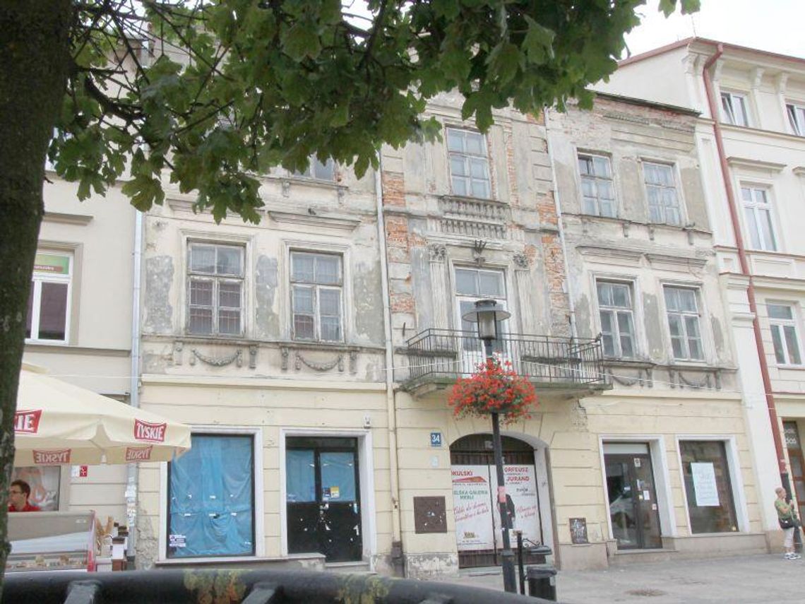 Szklany dach i nowy sklep na deptaku w Lublinie Szklany dach i nowy sklep na deptaku w Lublinie