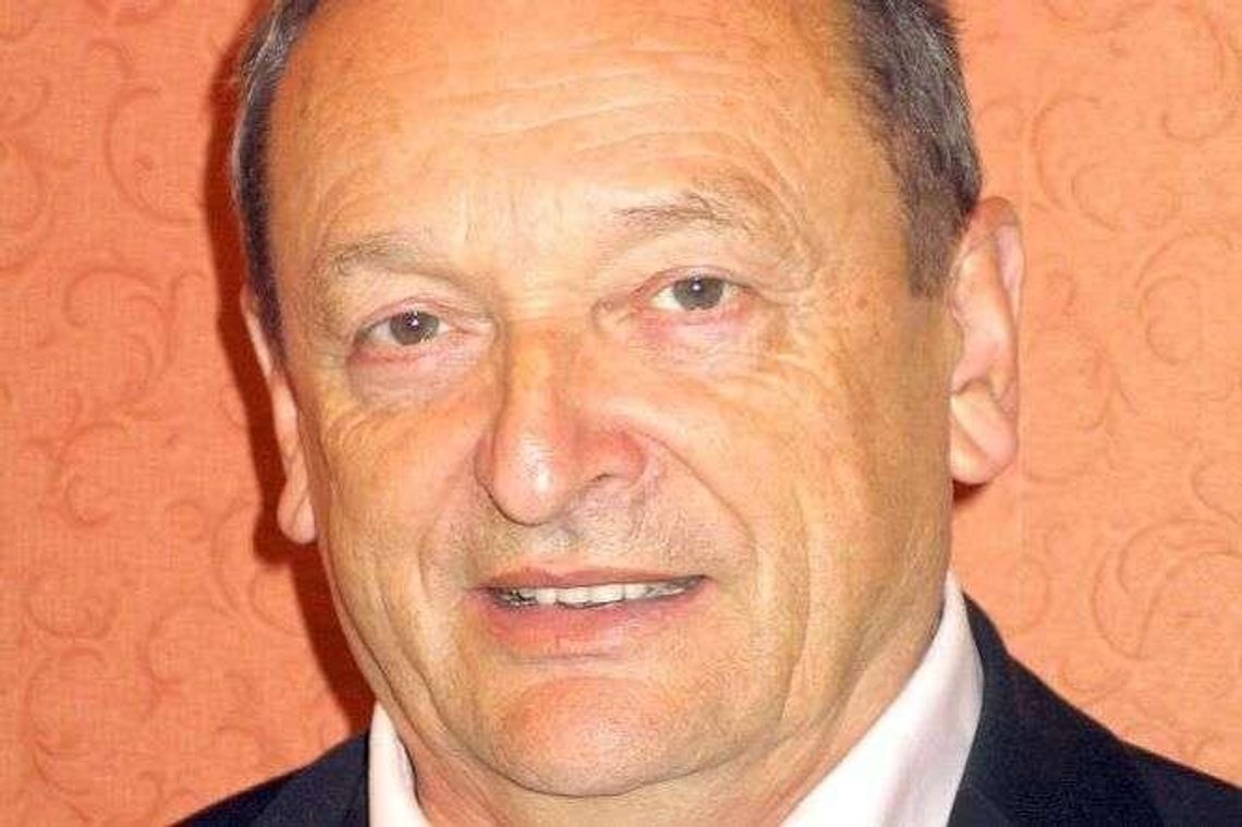 Szkoła kapitanów przestworzy. Rozmowa z prof. Józefem Zającem