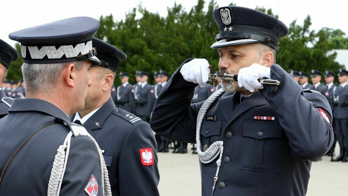 „Szkoła Orląt” ma już 97 lat. Lotnicza Akademia Wojskowa w Dęblinie świętuje