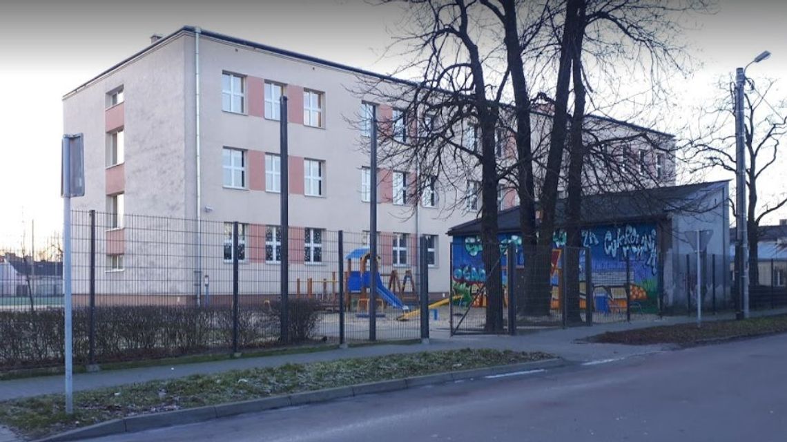 Szkoła Podstawowa nr 17 przy ul. Krochmalnej w Lublinie do likwidacji. Zniknąć ma również liceum-wydmuszka