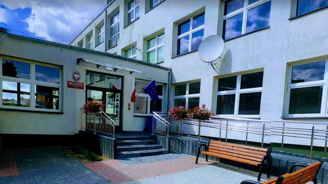 Szkolne obiady - nie dla wszystkich od razu. Rodzice oburzeni