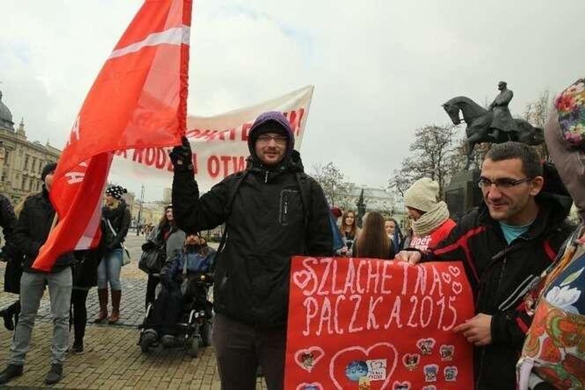 Szlachetna Paczka już szuka darczyńców. Marsz w Lublinie (zdjęcia) Szlachetna Paczka już szuka darczyńców. Marsz w Lublinie (zdjęcia)