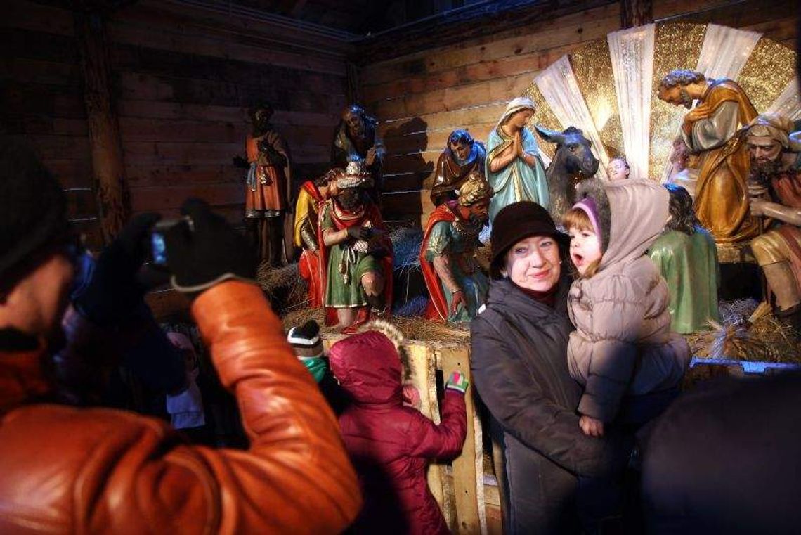 Szopki bożonarodzeniowe w Lublinie (zdjęcia) Szopki bożonarodzeniowe w Lublinie (zdjęcia)