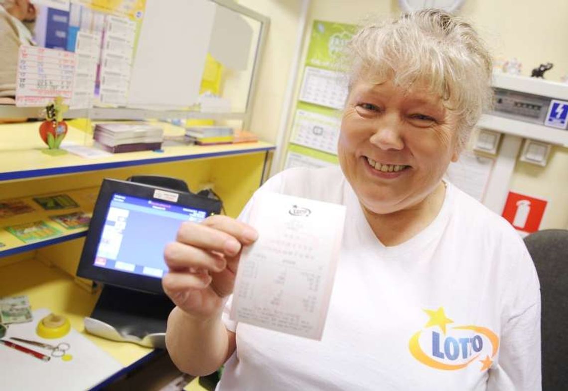 Szóstka w Lotto za 14 milionów. To pani Ela sprzedała szczęśliwy los Szóstka w Lotto za 14 milionów. To pani Ela sprzedała szczęśliwy los