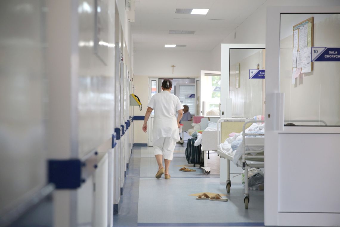 Szpital poddany szokowej terapii. Ponad 200 osób straci pracę Szpital poddany szokowej terapii. Ponad 200 osób straci pracę