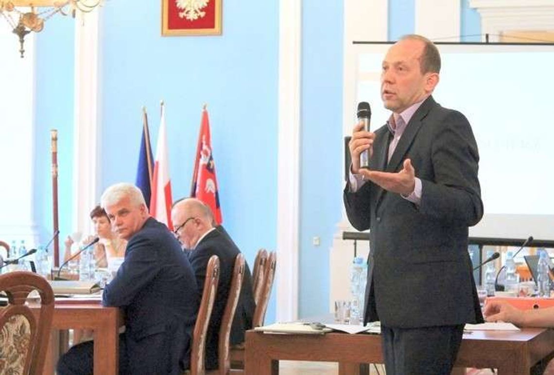 Szpital w Puławach: Nowe jednostki, łączenie oddziałów. Kolejna faza planu naprawczego