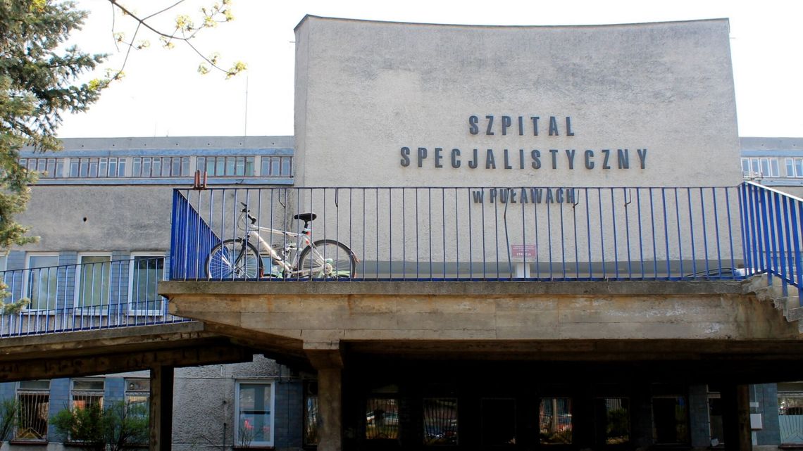 Szpital w Puławach wychodzi z koronakryzysu i przyjmuje więcej pacjentów