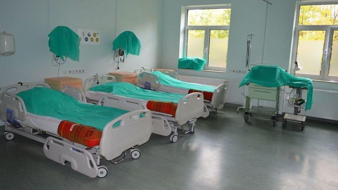 Szpital w Rykach znowu działa. Jest izba przyjęć, czas na poradnie
