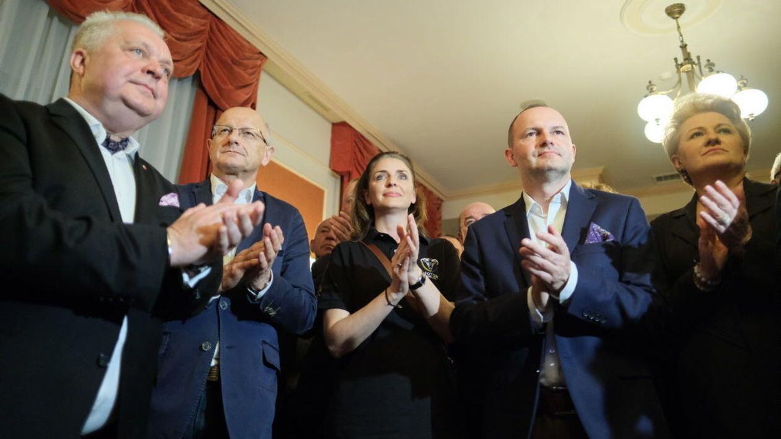 Sztab wyborczy Koalicji Europejskiej w Lublinie. Ogłoszenie wstępnych wyników głosowania [zdjęcia]