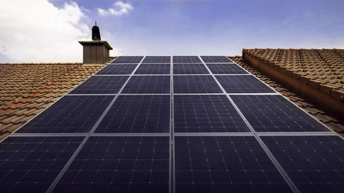 Szukają szkoły najlepszej pod słońcem. Do wygrania instalacja fotowoltaiczna