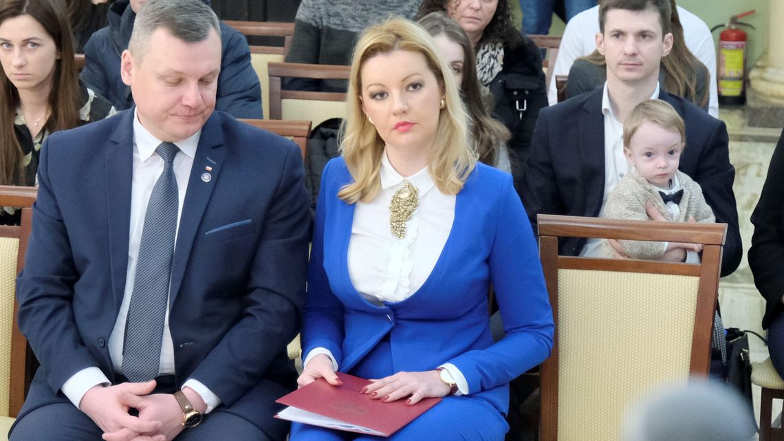 Szwagierka Jacka Sasina wylądowała na lubelskim lotnisku. "O powołaniu zdecydowały moje kompetencje"