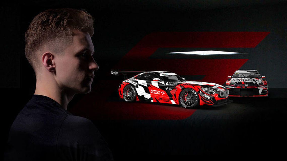 Szymon Ładniak walczy na torze w Brnie. Celem pierwsza dziesiątka