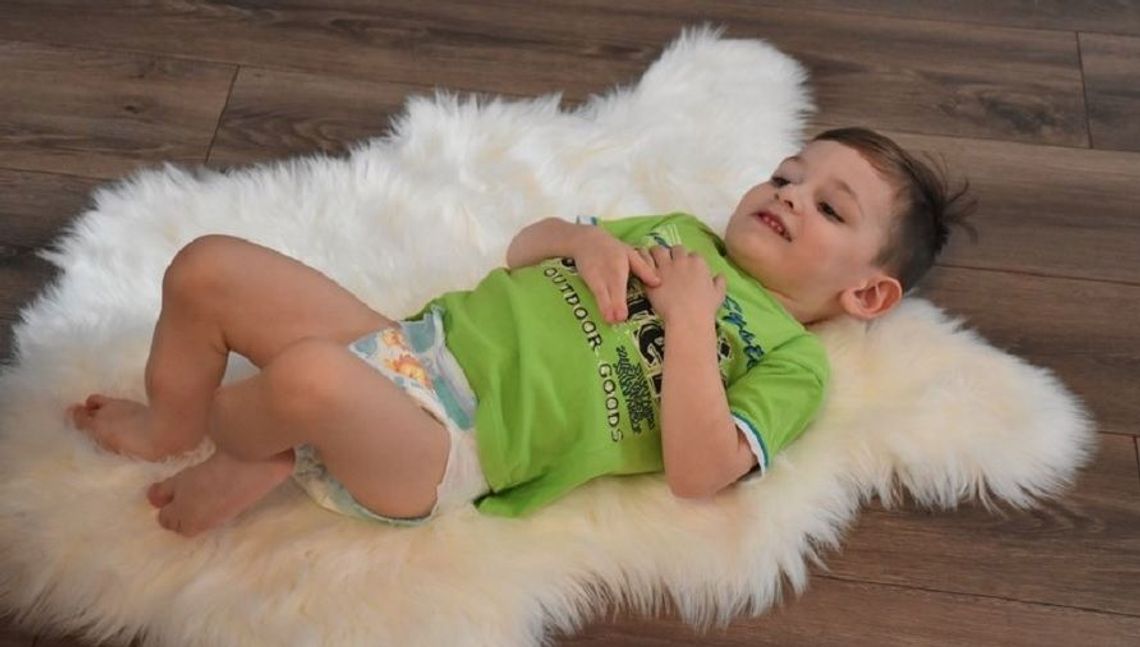 Szymon potrzebuje pomocy. Czeka go kosztowna operacja Szymon potrzebuje pomocy. Czeka go kosztowna operacja