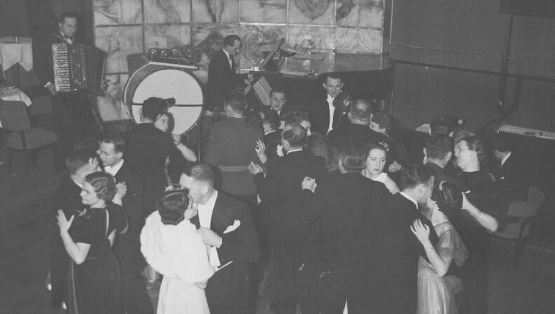 Tak bawili się nasi rodzice i dziadkowie. Jak kiedyś witano Nowy Rok