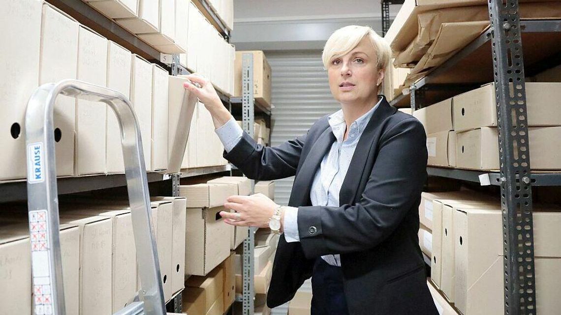 Tak przedłużą żywotność akt. To pierwszy taki zabieg od początku istnienia archiwum Tak przedłużą żywotność akt. To pierwszy taki zabieg od początku istnienia archiwum