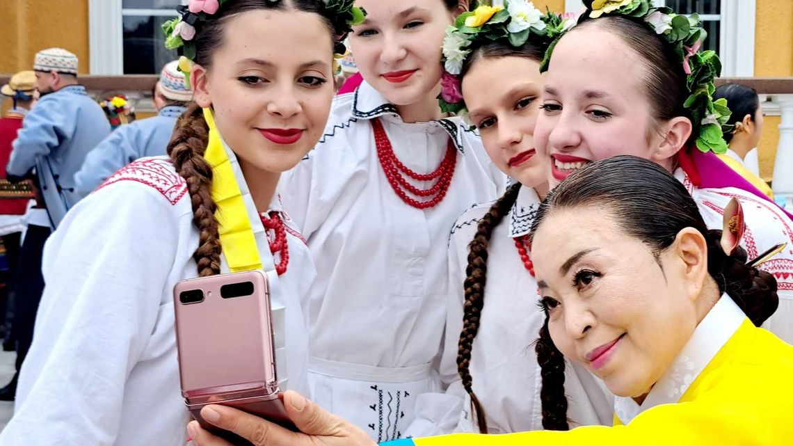 Tak się bawi Zamość! Na ludowo. Bo trwa Eurofolk