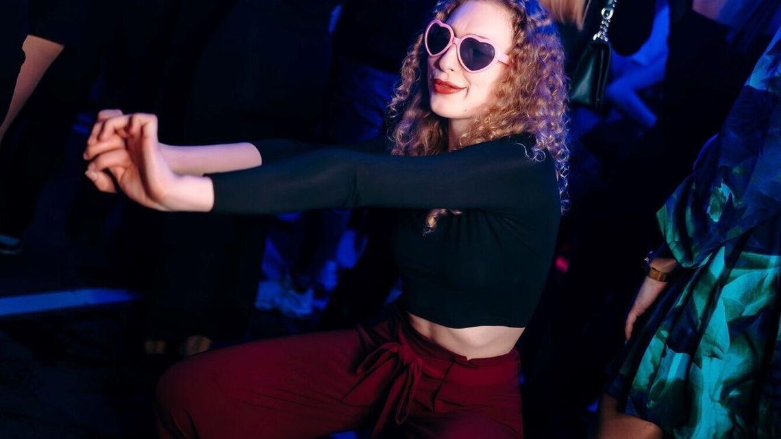 Tak się bawią dziewczyny Tak się bawią dziewczyny