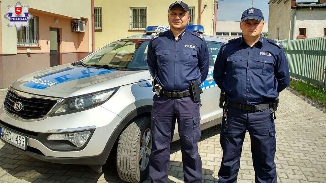 Takich policjantów nam potrzeba. Uratowali mieszkańców z płonącego bloku Takich policjantów nam potrzeba. Uratowali mieszkańców z płonącego bloku