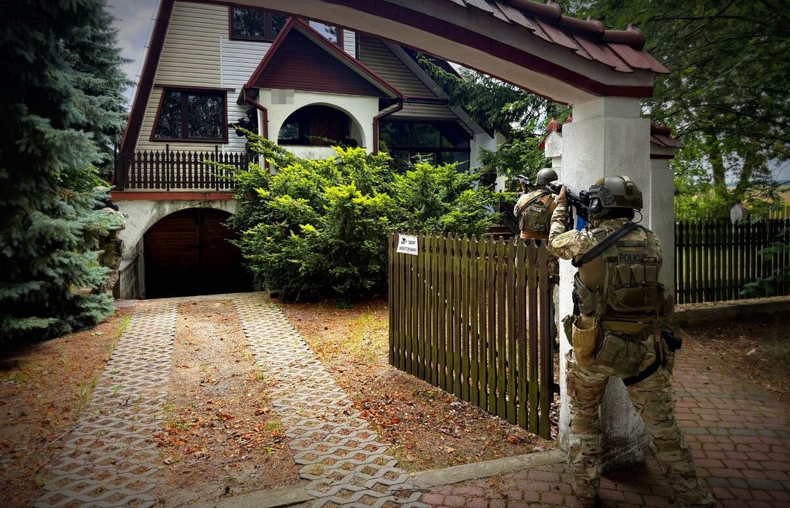 Takiego poligonu nie da się zbudować. Kontrterroryści wykorzystali wyjątkową okazję Takiego poligonu nie da się zbudować. Kontrterroryści wykorzystali wyjątkową okazję