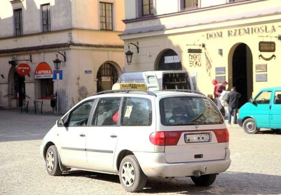 Taksówką na Stare Miasto? Od soboty zmieniają się zasady Taksówką na Stare Miasto? Od soboty zmieniają się zasady