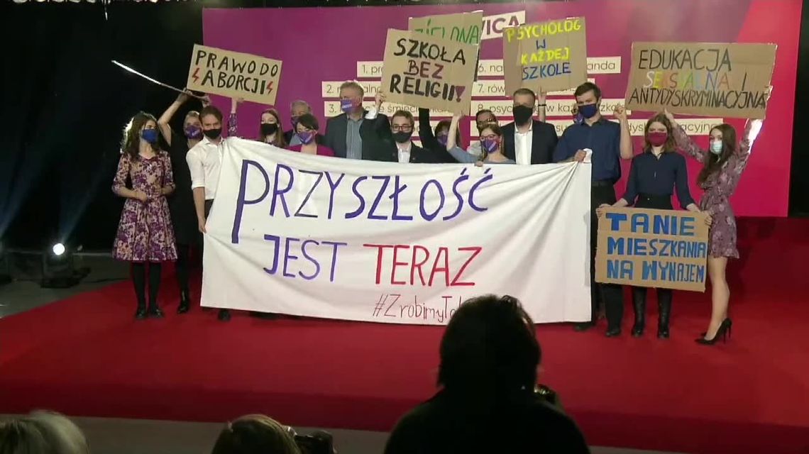 Tanie mieszkania, koniec ze śmieciówkami i prawo do aborcji. Konwencja Lewicy o przyszłości młodych