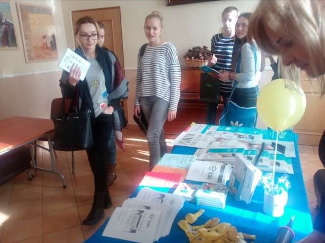 Targi Pracy w Rejowcu Fabrycznym Targi Pracy w Rejowcu Fabrycznym