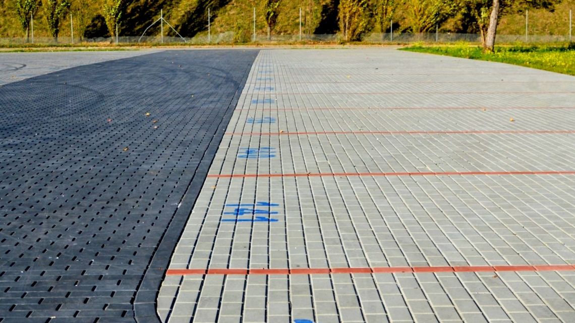 Targowisko w Puławach znowu zmienia lokalizację. Na zakupy w nowym miejscu