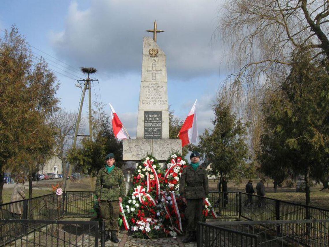 Tarnoszyn: Uczcili ofiary band UPA