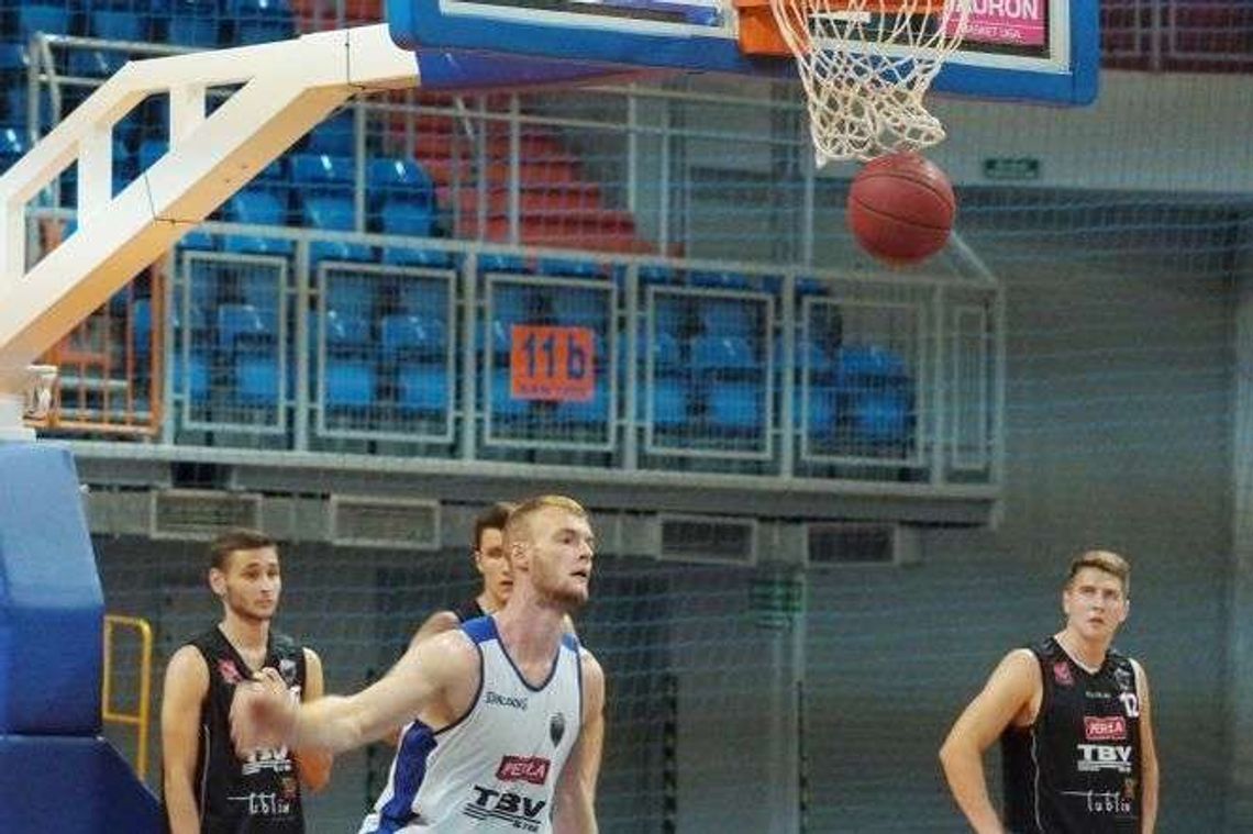 TBV Start Lublin szykuje się do nowego sezonu. Dwóch testowanych zagrało z AEK Ateny TBV Start Lublin szykuje się do nowego sezonu. Dwóch testowanych zagrało z AEK Ateny