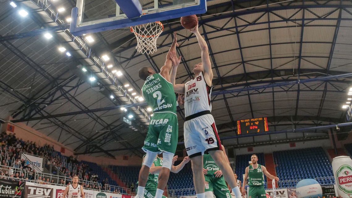 TBV Start - Stelmet Zielona Góra 69:77. Fatalna trzecia kwarta (zdjęcia)