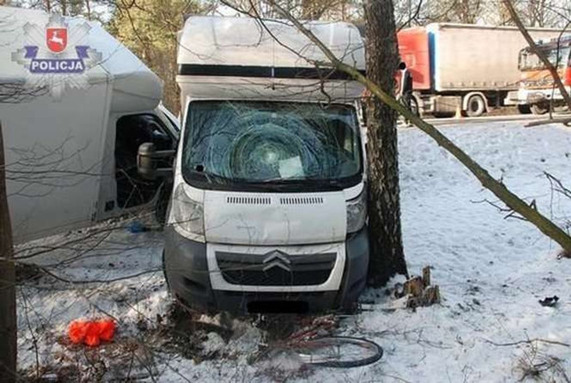 Tchórzew: Holował samochód, potrącił rowerzystę