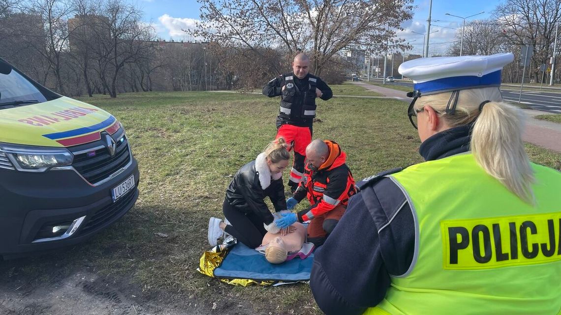 Te policyjne kontrole były fajne. Walentynkowe, z prezentami i treningiem Te policyjne kontrole były fajne. Walentynkowe, z prezentami i treningiem