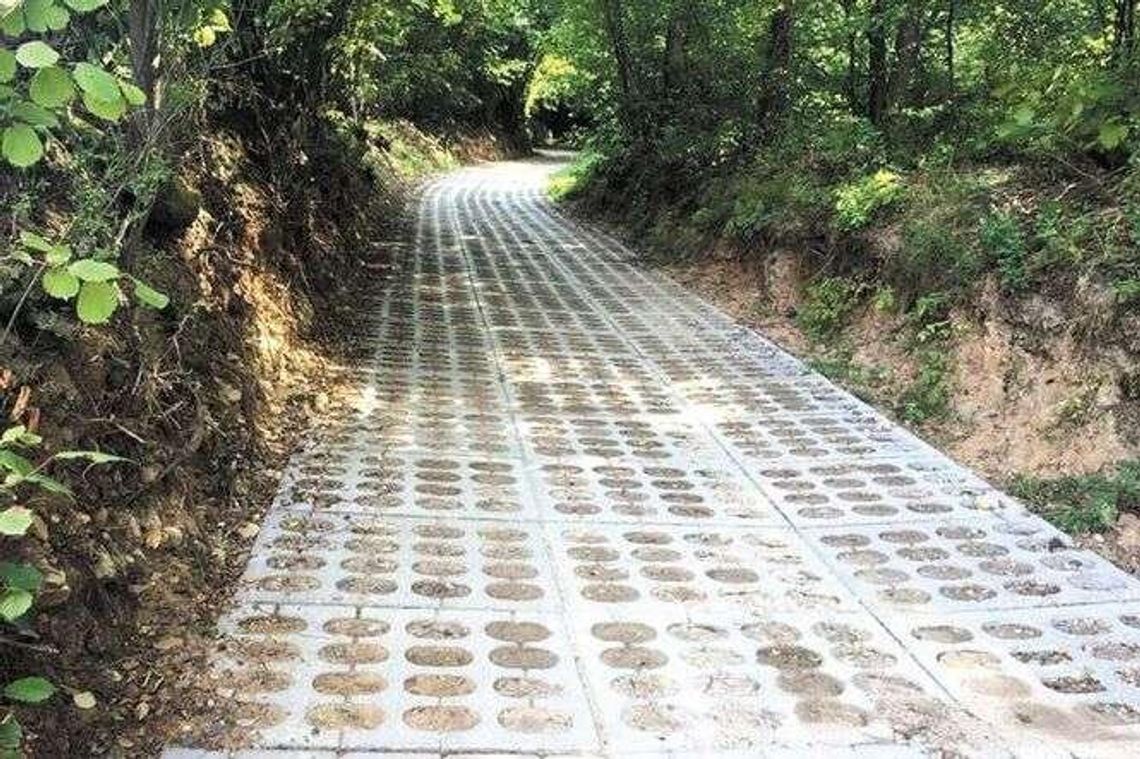 Te wąwozy nie służą wyłącznie do spacerów. Zostaną wyłożone betonowymi płytami