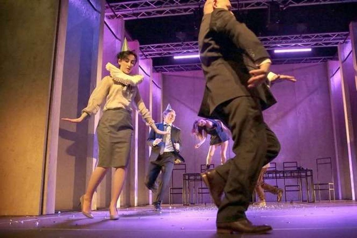 Teatr Provisorium „Punkt Zero: Łaskawe”. Recenzja spektaklu