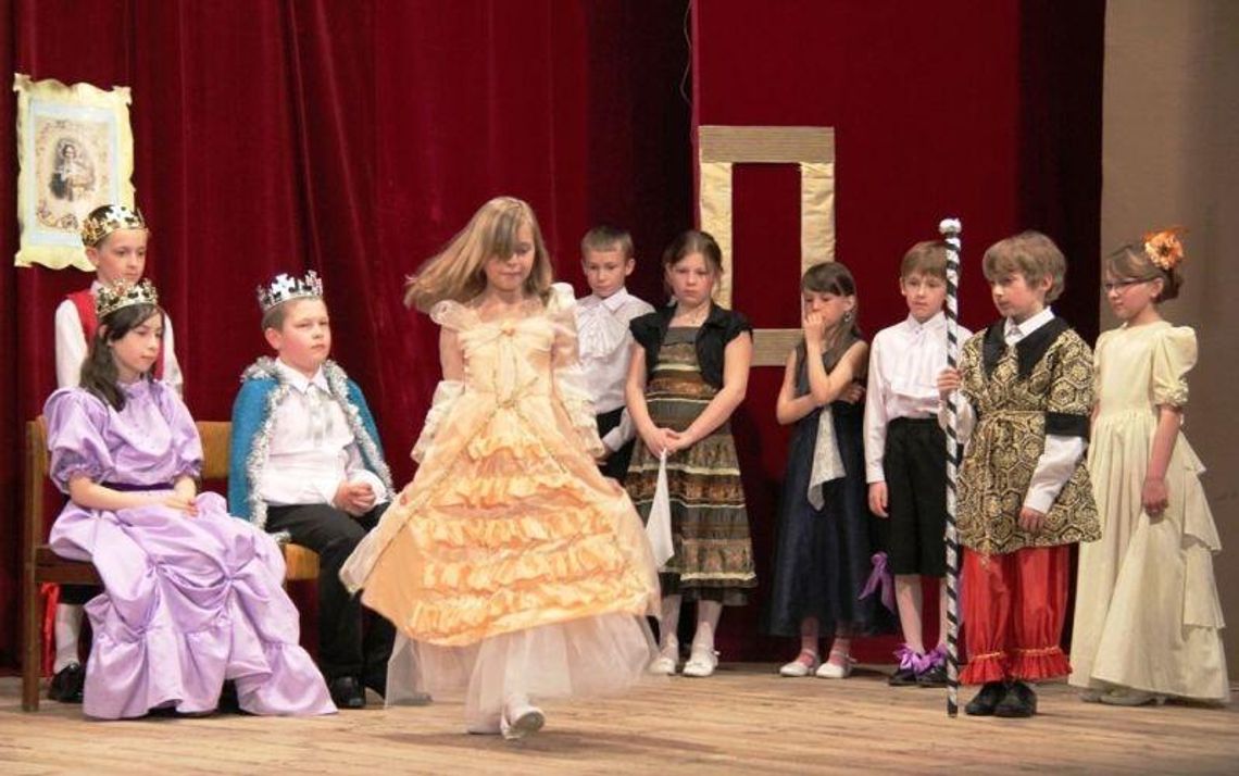 Teatralny przegląd w Hańsku 