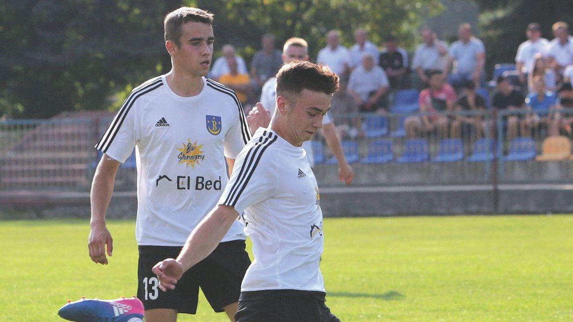 Tęcza Bełżyce – Avia II Świdnik 0:6. Z łąki na boisko