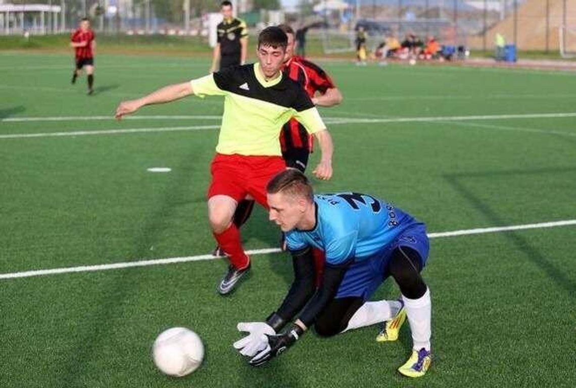 Tęcza - Dąbrowica 1:3, goście wyraźnie lepsi