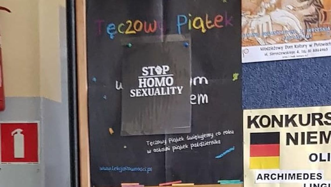 "Tęczowy Piątek" niektórych rozdrażnił. Zakleili plakat powieszony w szkole
