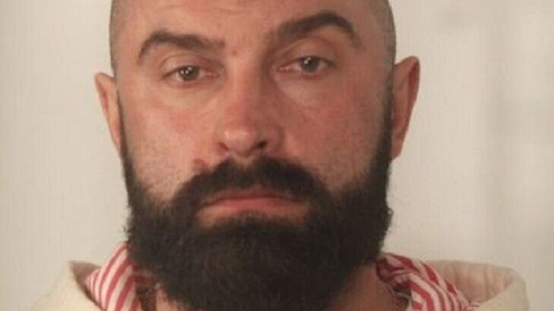 Tego człowieka szuka policja. To groźny przestępca