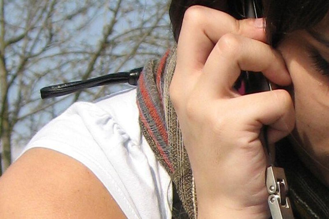 Telefon od 15-latki: W domu jest bomba, dawajcie 10 tys. zł