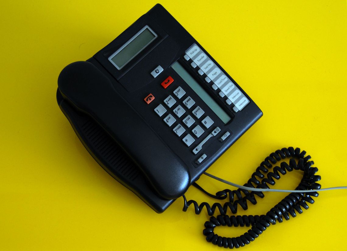 Telefony z pogróżkami do radnych z Ryk